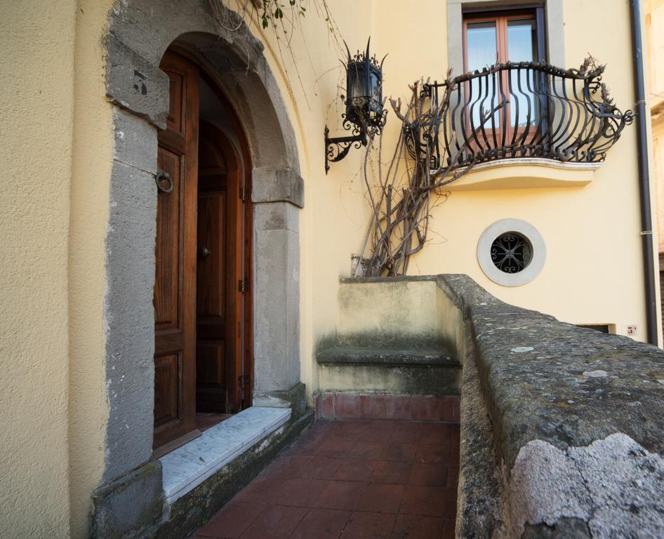 The Clock Houses Borgo Gallodoro Letojanni Kültér fotó