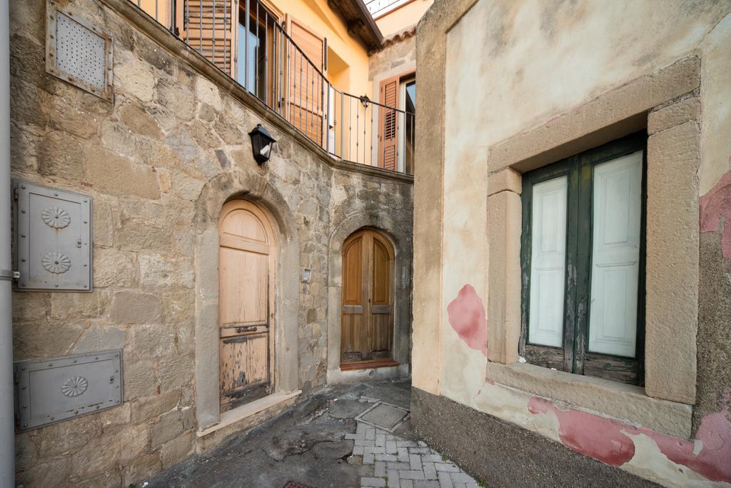 The Clock Houses Borgo Gallodoro Letojanni Kültér fotó